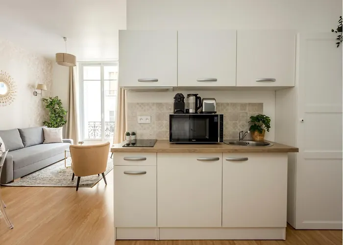 Merveil - Family - Marais - Martin Iv * Paris