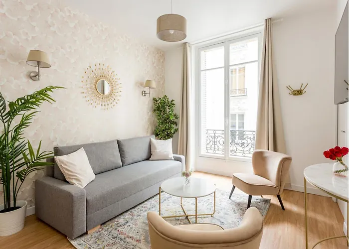 Merveil - Family - Marais - Martin Iv * Paris